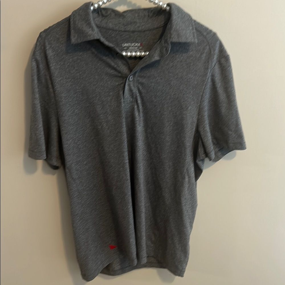 UNTUCKit Men’s Grey Polo Shirt. Size Medium